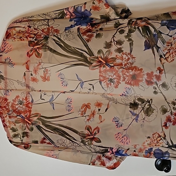 Floral Cardigan Tunic - Picture 5 of 5